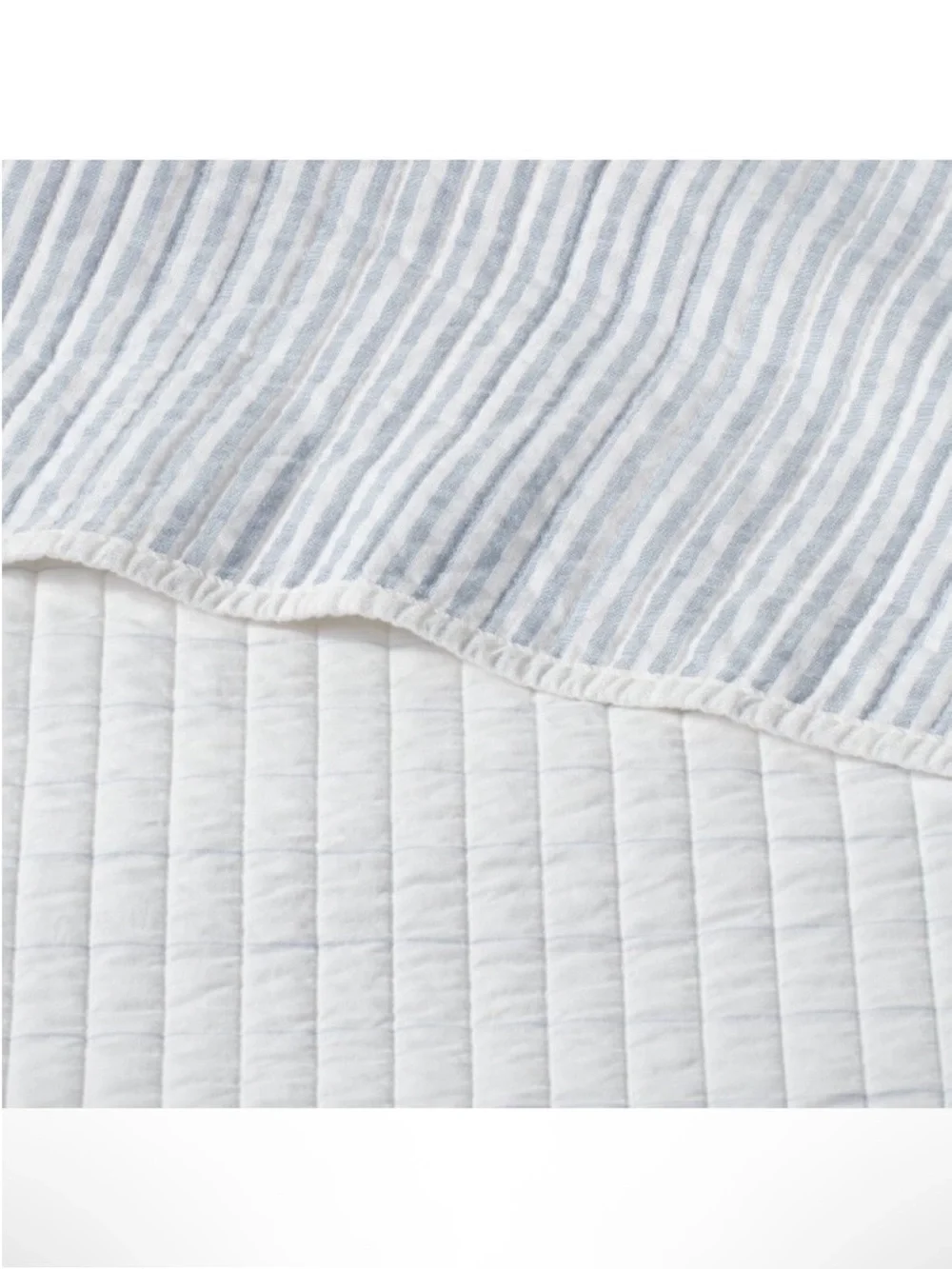 NWT Full/Queen Reversible Cotton Stripe Quilt Light Blue - Threshold